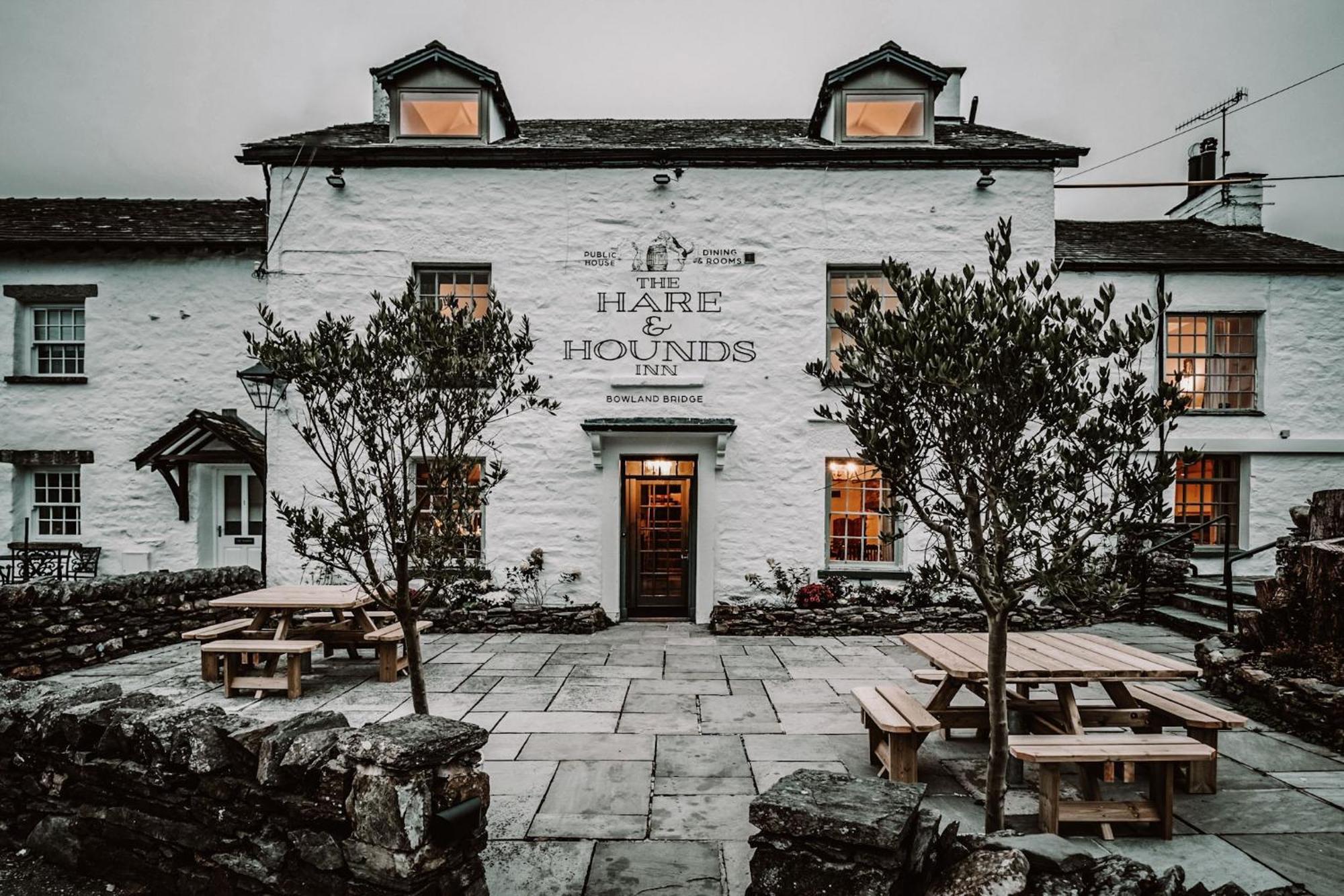 The Hare & Hounds Inn Bowland Bridge Exterior photo